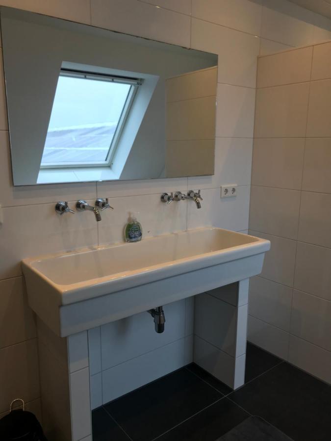 Bed & Koffie, Op De Spinbaan Panzió Den Burg Kültér fotó